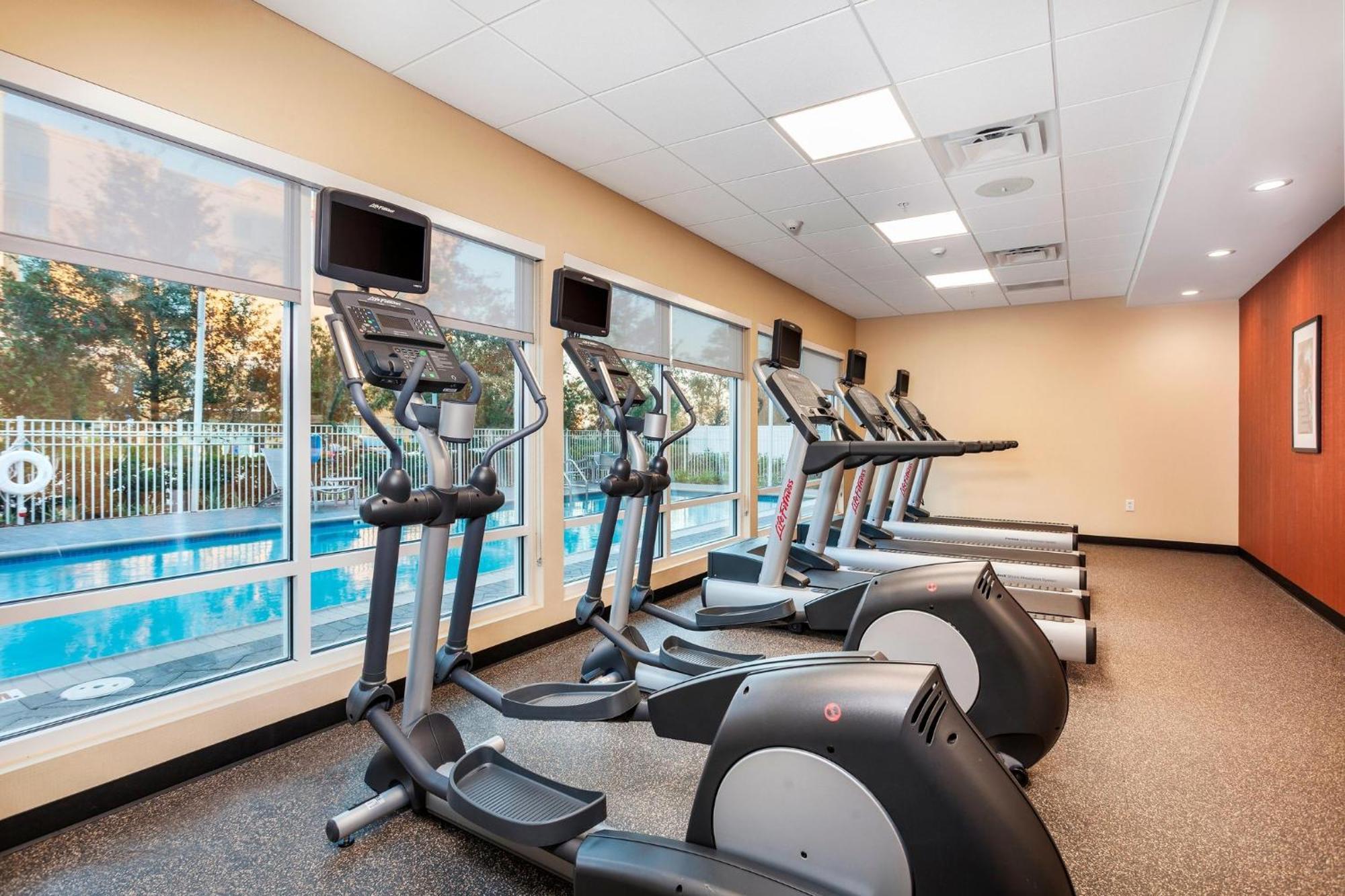 Towneplace Suites By Marriott Orlando Altamonte Springs/Maitland מראה חיצוני תמונה